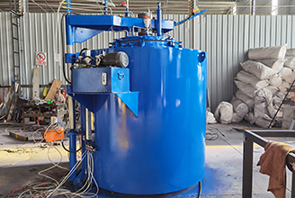 Pit type Electric lifting metal carburizing furnace is on the way