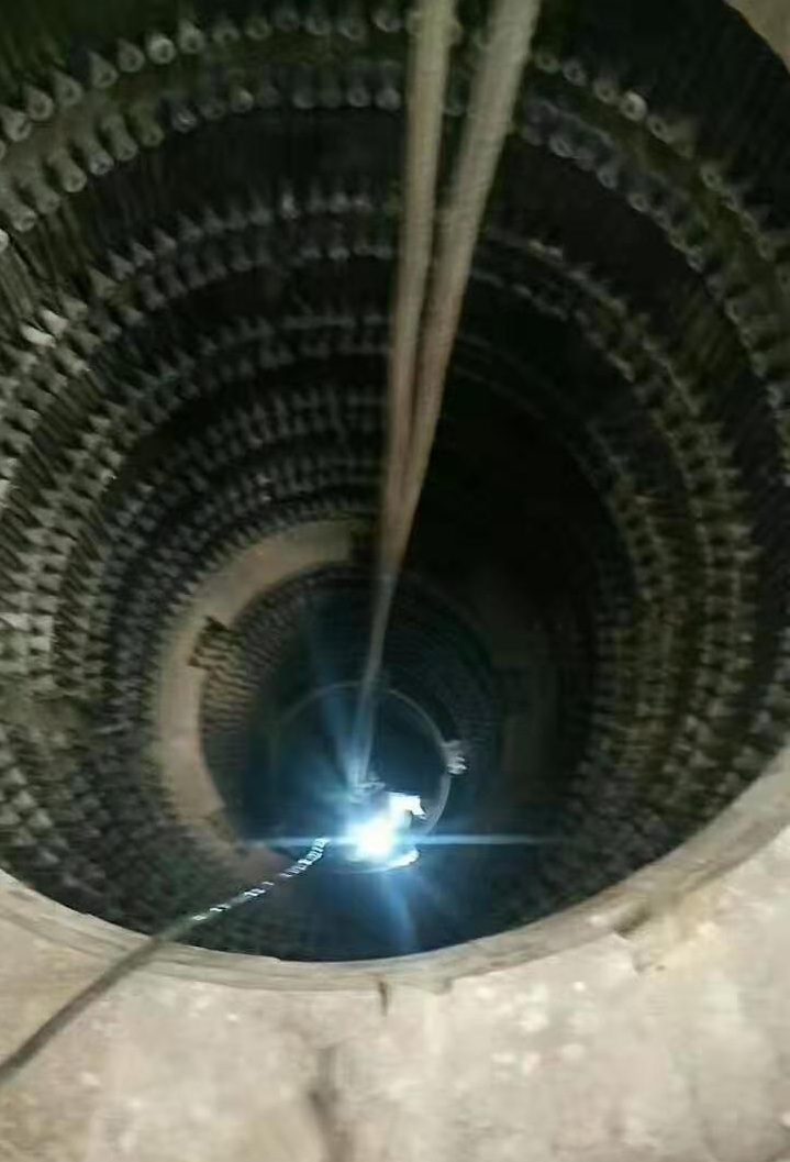 More than 10 meters of pit type furnace installation site