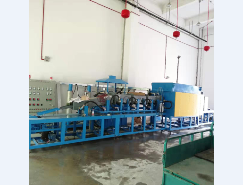 What kinds of controllable atmosphere are commonly used?