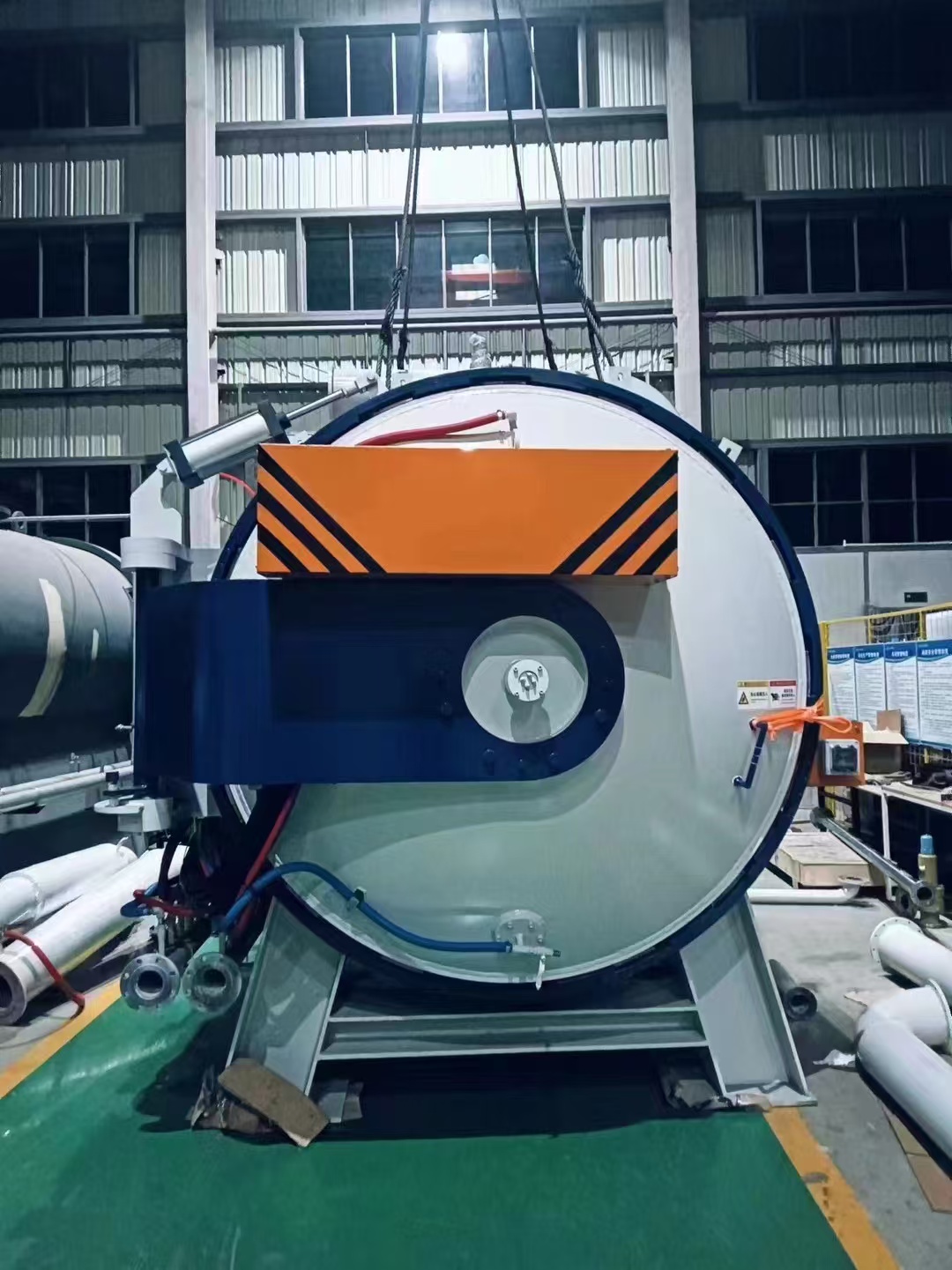 Can vacuum furnaces be used for tempering heat treatment