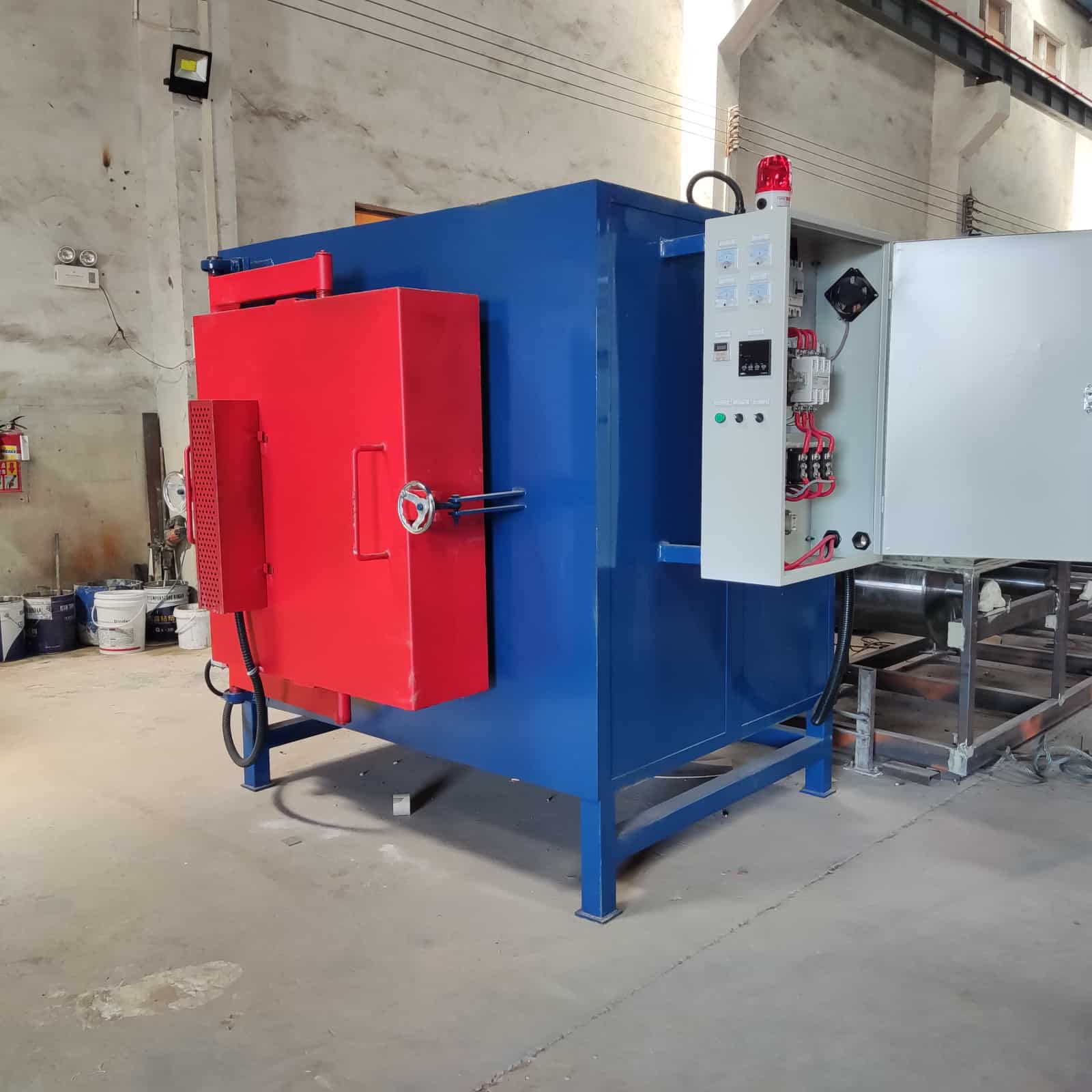 What is a Box Furnace? Applications, Advantages, and How It Works