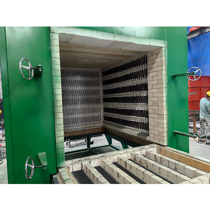 Industrial trolley-type quenching furnace for ductile iron castings